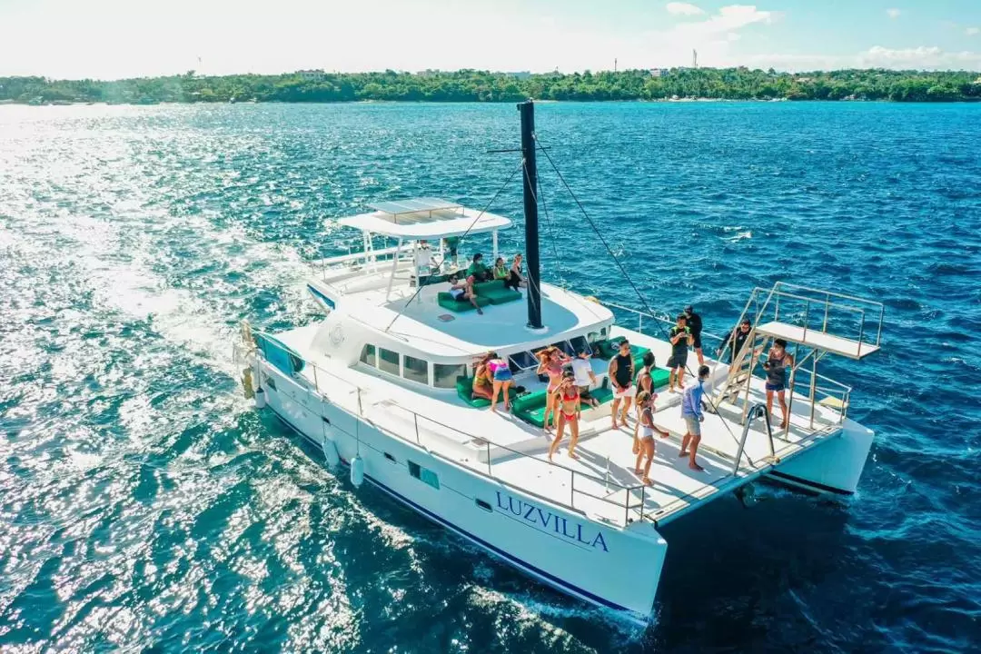 Boracay Luxury Private Yacht Cruise