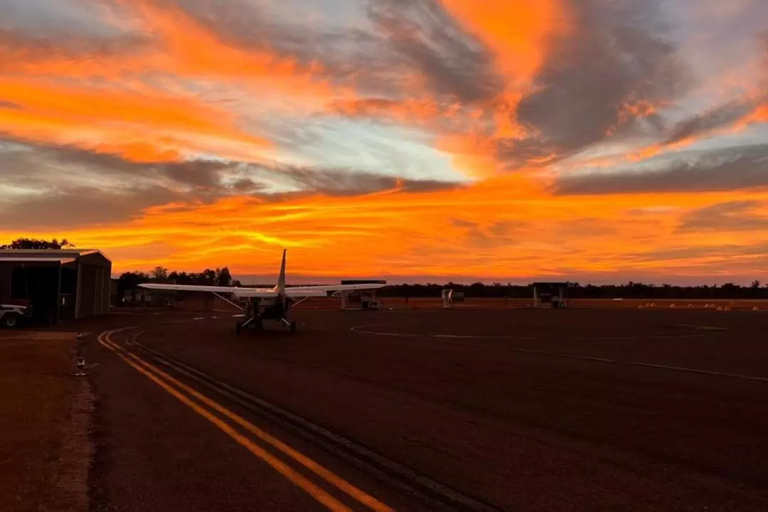 Jabiru Sunset Spectacular 60-minute Flight