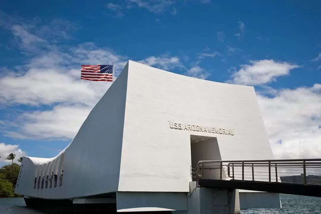 World War II Heroes Deluxe Pearl Harbor Tour