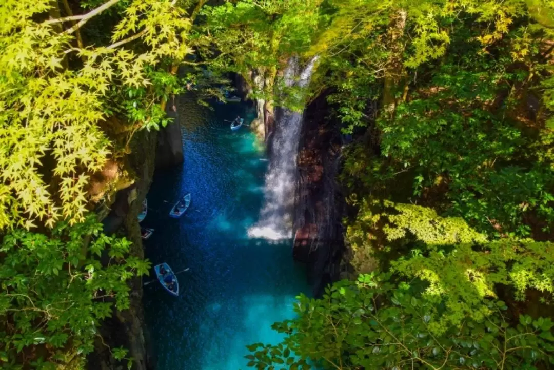 【Private Tour】Takachiho Gorge Miyazaki Tour From Fukuoka