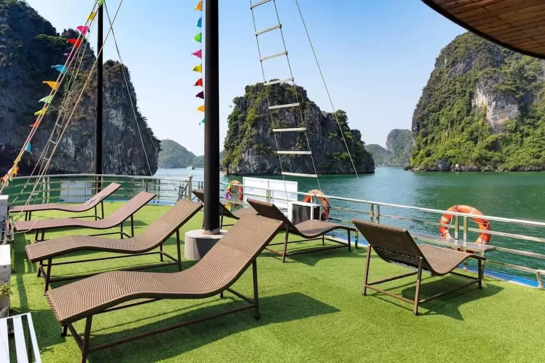 [Route 2] 5-hour Ha Long Bay Tour by Tonkin Cruise