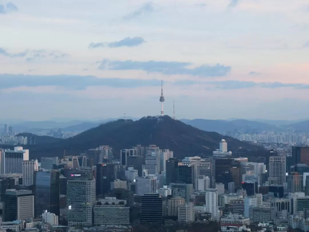 Seoul Mountain Hiking Experience