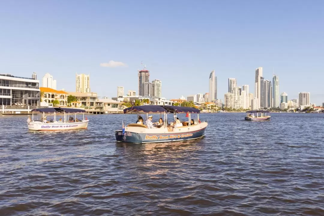 Snug Classic City Sightseeing Cruise Experience in Gold Coast