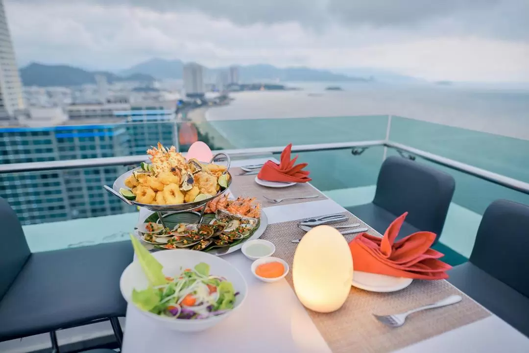 Seafood Tower in Altitude Rooftop Bar at Sheraton Nha Trang 