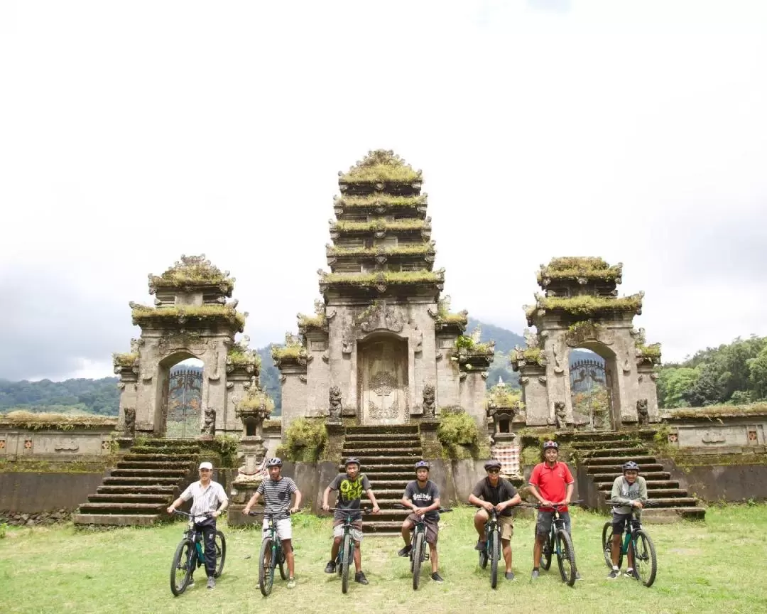 Tamblingan Lake Cycling Tour in North Bali