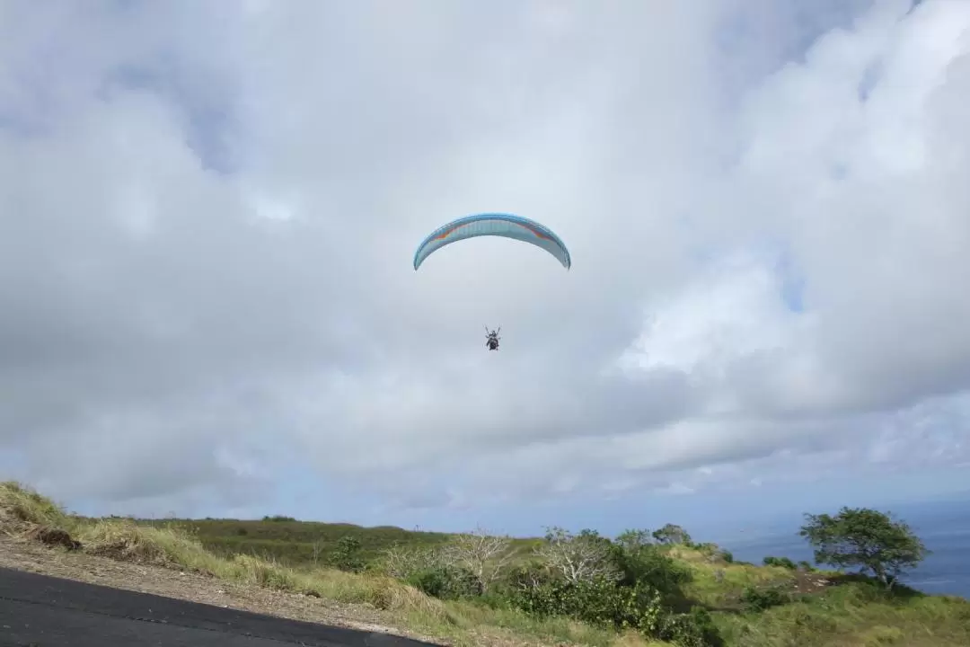 峇里島珀尼達島滑翔傘飛行體驗