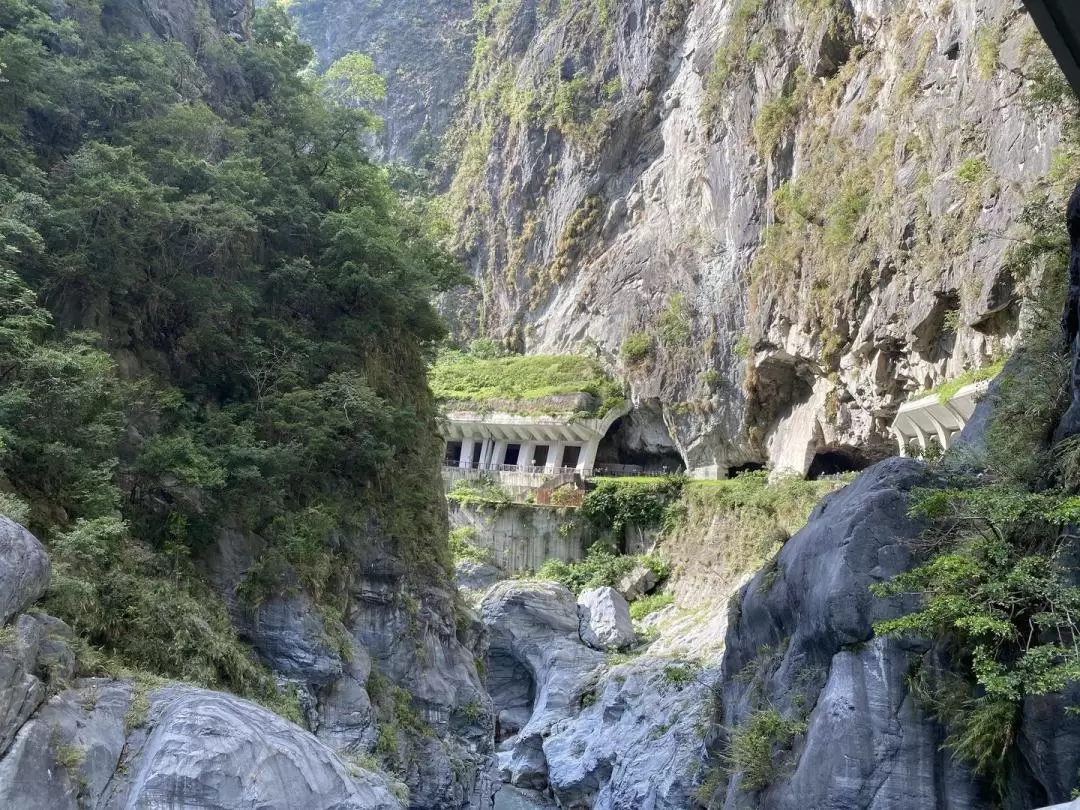 太魯閣峡谷 日帰り鉄道ツアー（台北発）