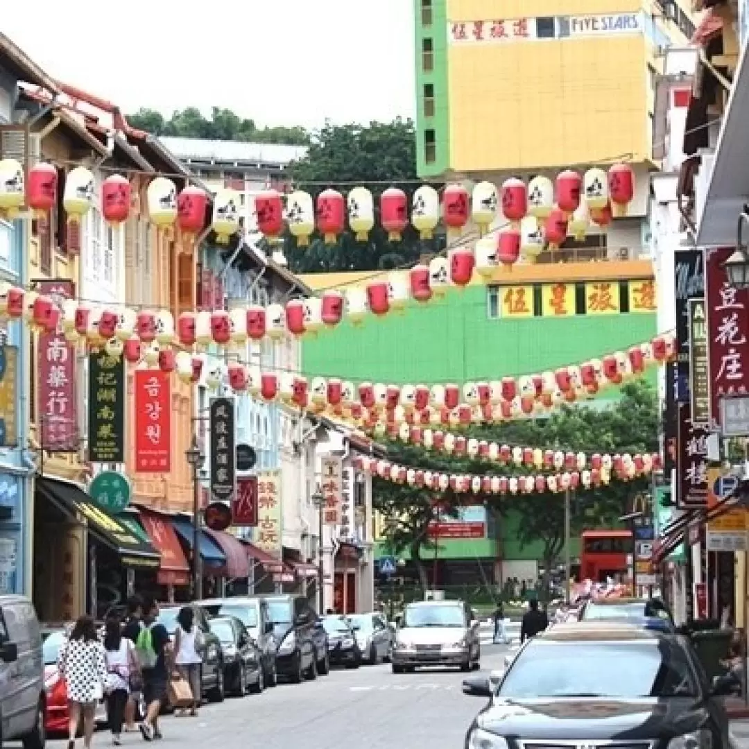 Street Murals and Heritage Tour in Chinatown and Telok Ayer