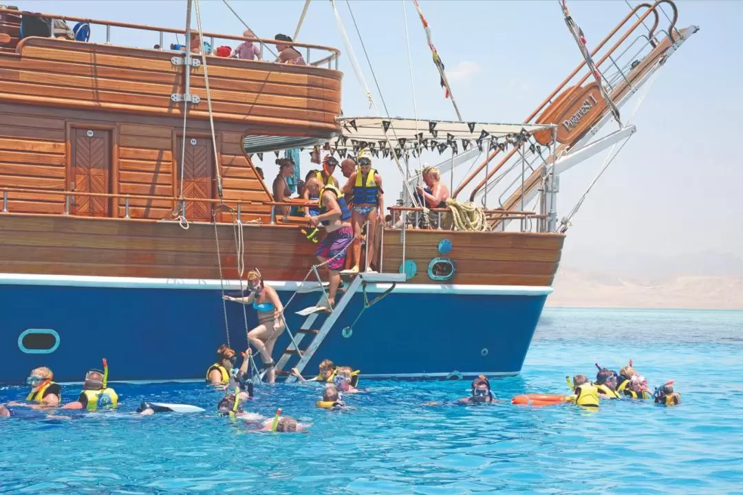 Pirates Sailing Boat with Buffet Lunch in Egypt