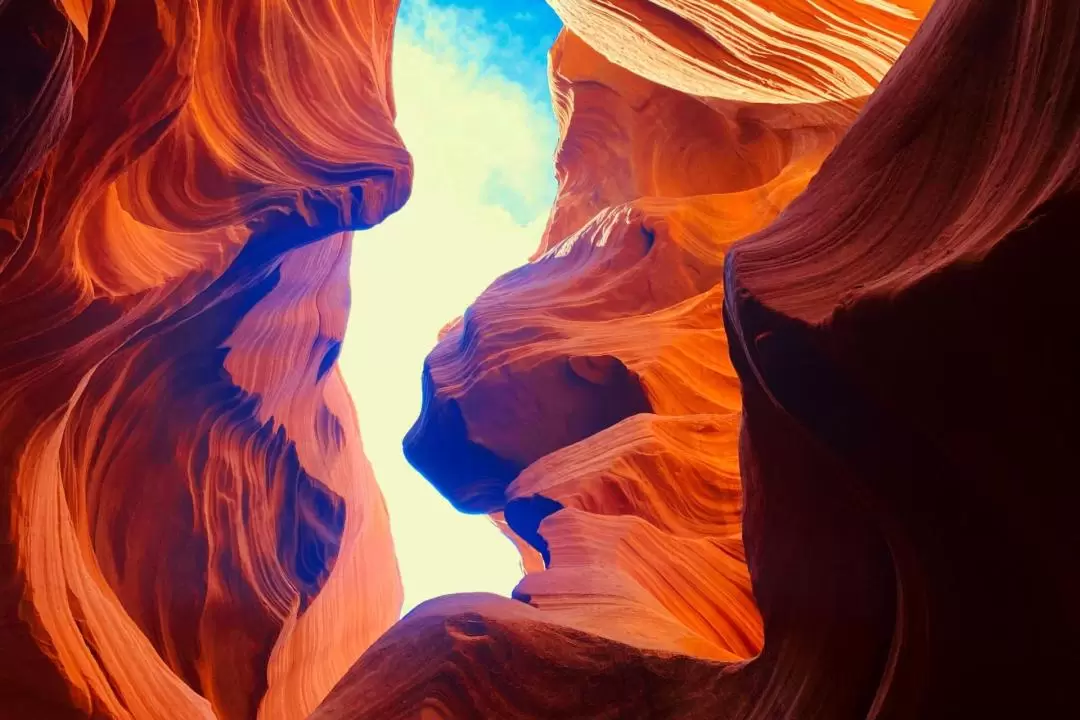 Antelope Canyon, Glen Canyon & Horseshoe Bend Tour from Las Vegas