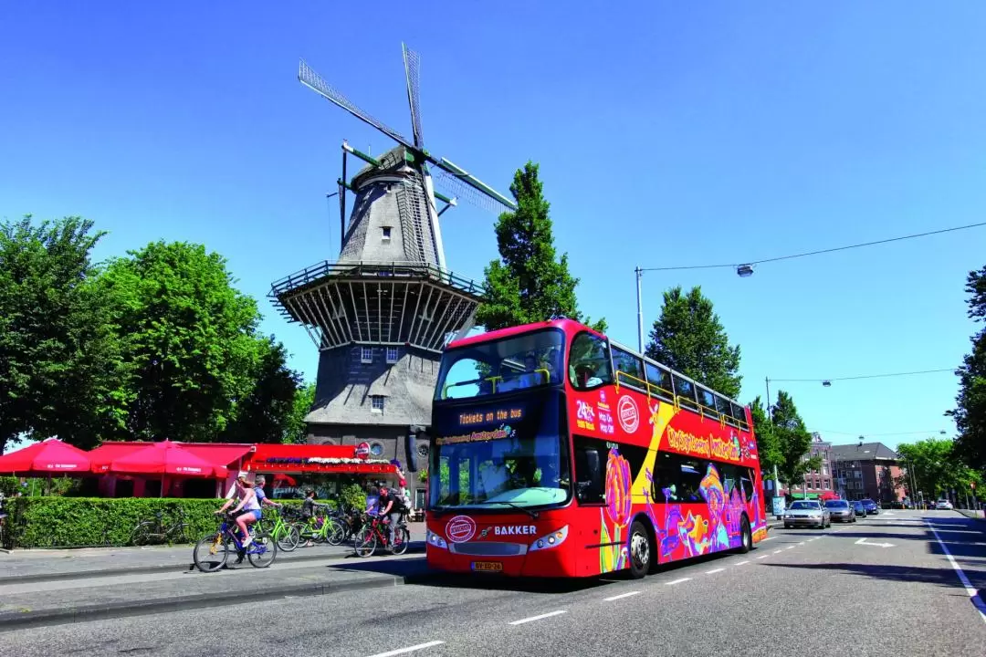 Amsterdam City Sightseeing Bus Pass with Canal Cruise 