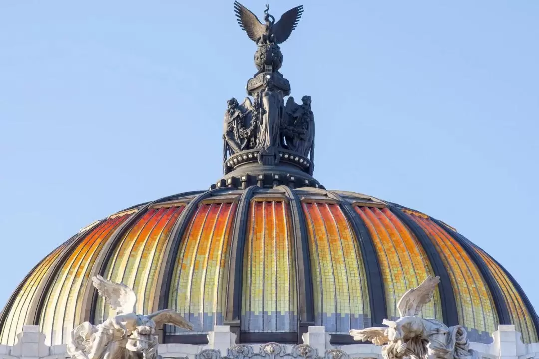 Palaces and Historical Buildings of Mexico City Tour