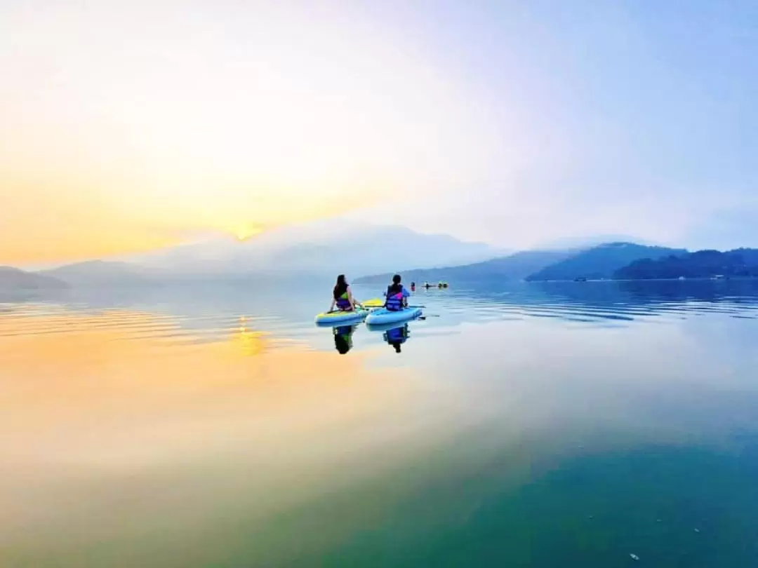 Sun Moon Lake Private Yacht and SUP Experience in Nantou