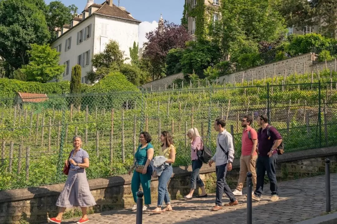 Montmartre Guided Walking Tour in Paris