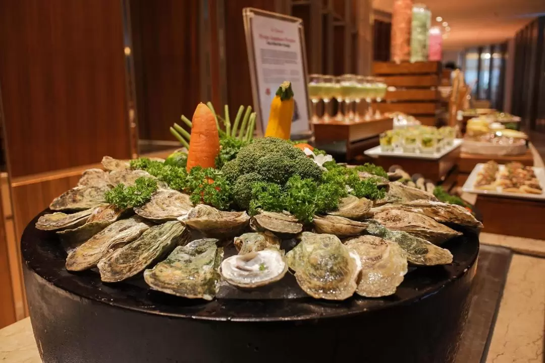 [Klook Exclusive] Seafood Buffet at Hotel Nikko Saigon - La Brasserie Restaurant