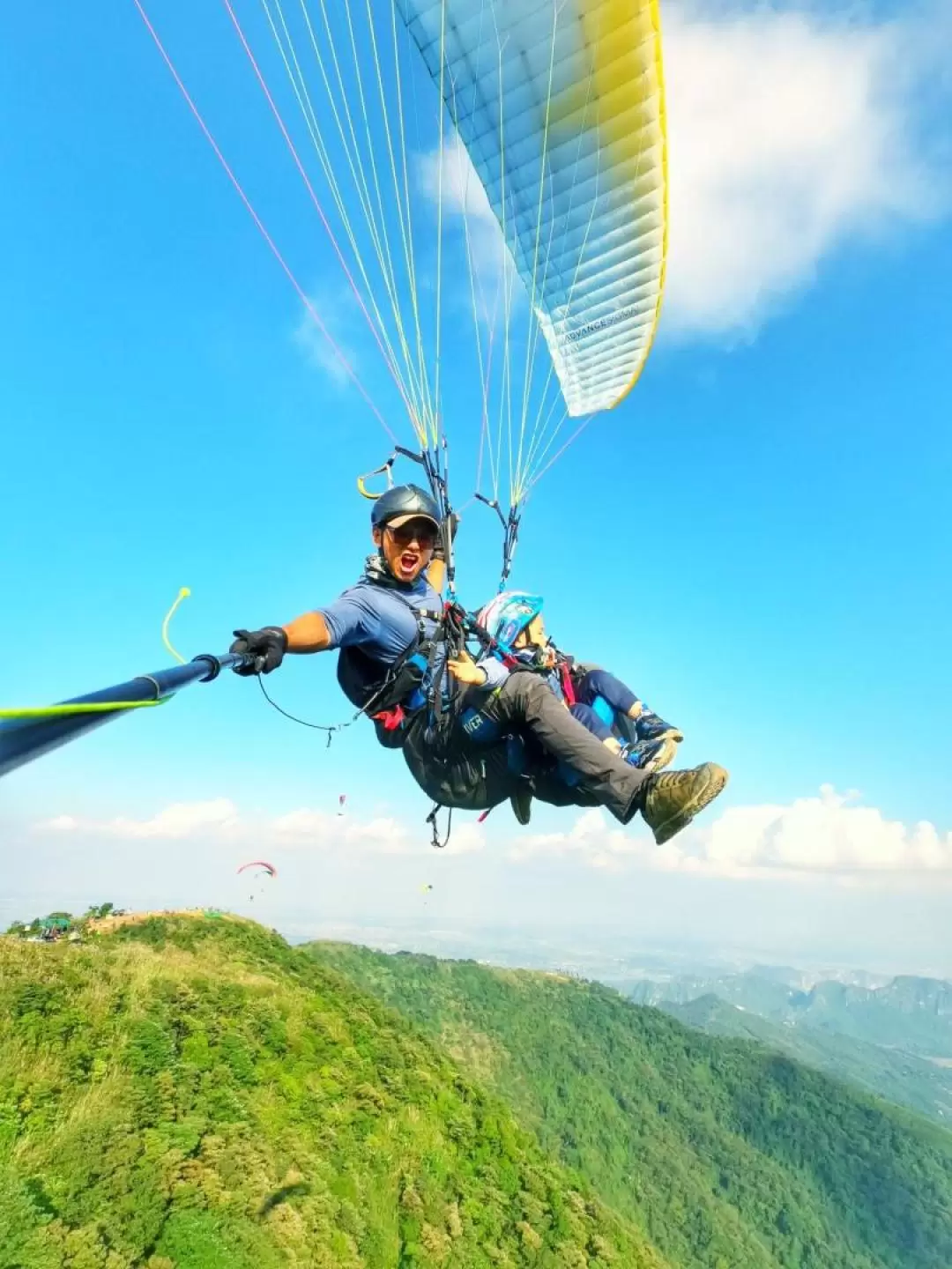 Paragliding Experience in Ha Noi