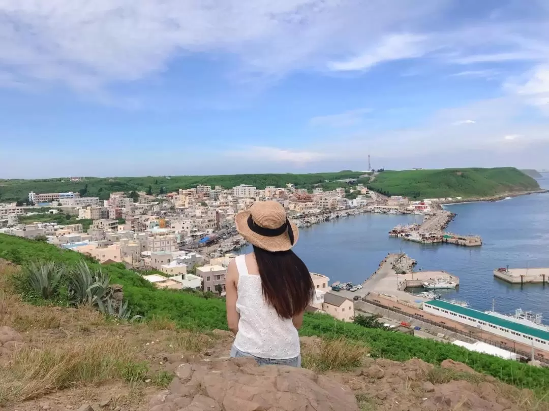 澎湖: 8-9座小巴包車趴趴走- 在地嚮導司機・攝影旅拍・網美景點