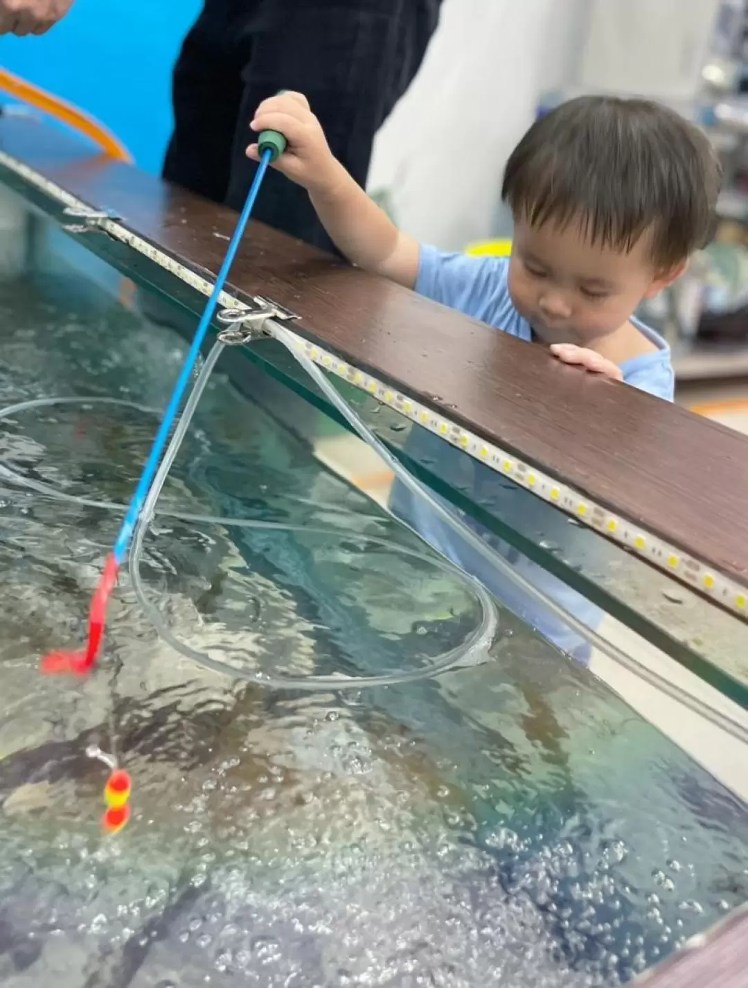 Xinzhuang: Happy Fishing Shrimp - Parent-child Shrimp Fishing and Pinball Paradise