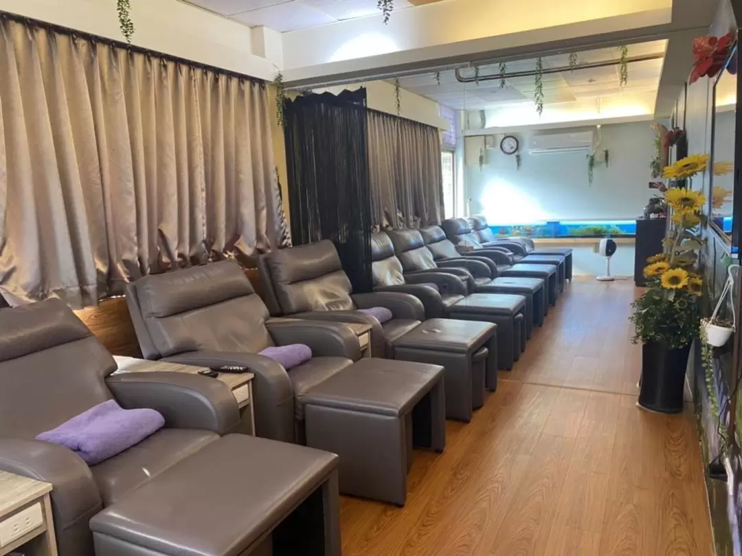 Foot Massage and Shiatsu at Zhu Yue Fang Massage Near Nanjing Sanmin Station