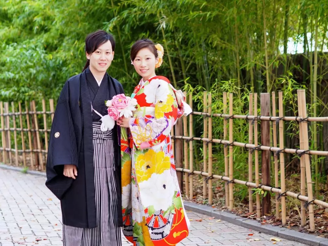 Pre-Wedding Photo Shooting in Kimono by Aiwafuku in Tokyo