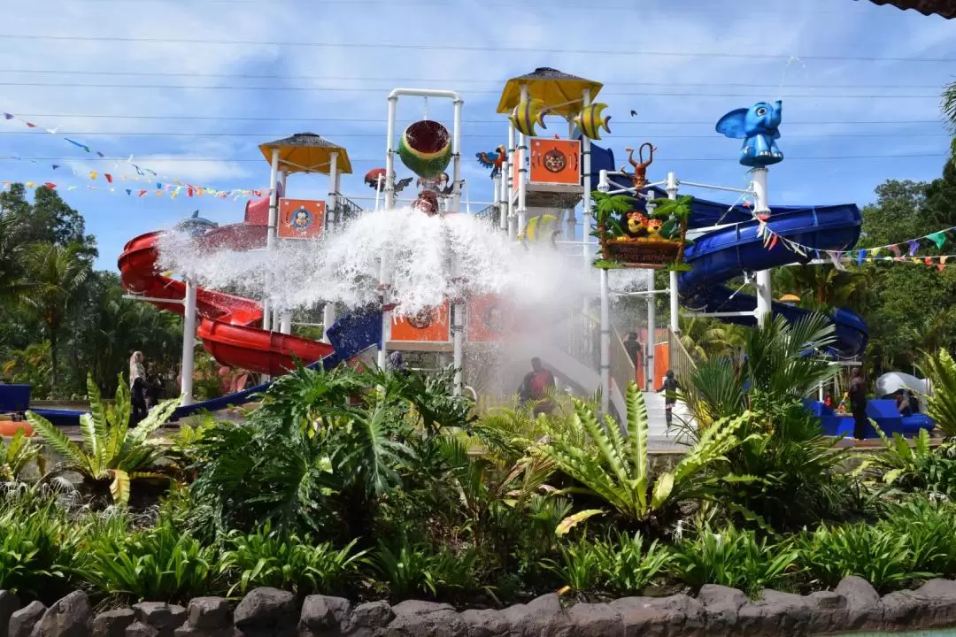 霹靂紅山萊克敦度假村水上樂園（Bukit Merah Laketown Waterpark）門票