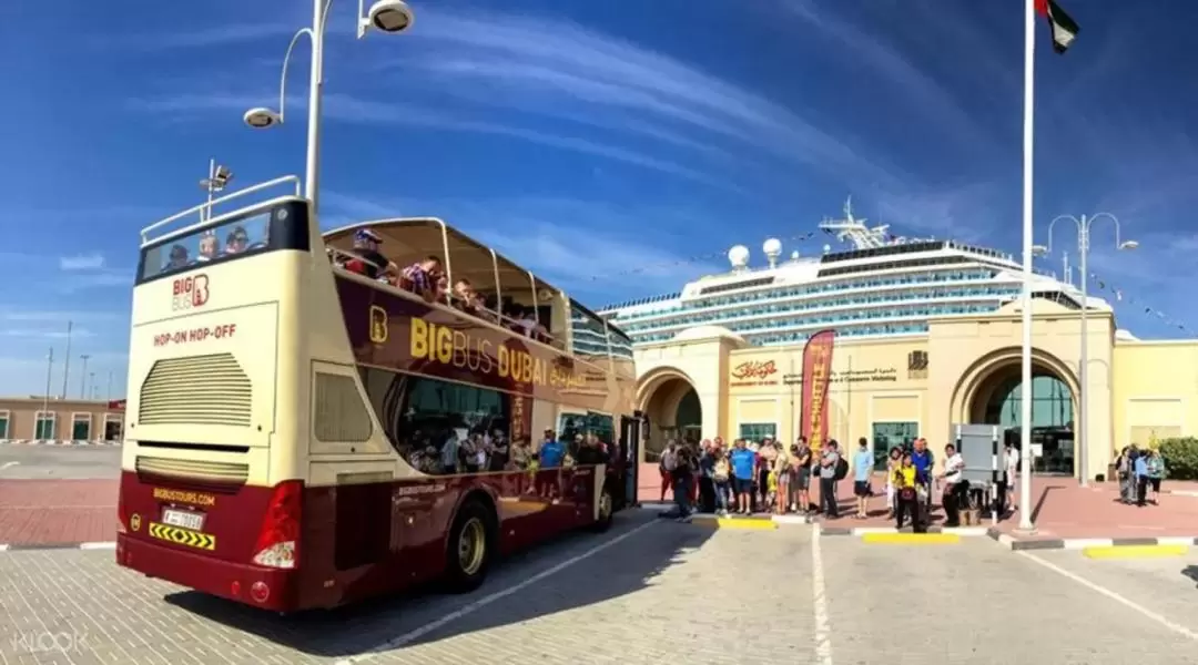 Dubai Big Bus Hop-On Hop-Off Tour