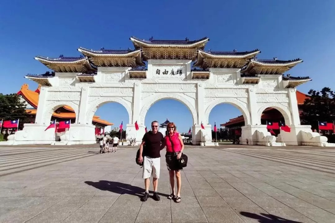 台北: 台灣桃園國際機場過境轉機之旅 (私人包團)