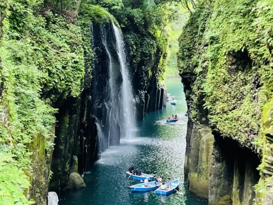 【Private Tour】Takachiho Gorge Miyazaki Tour From Fukuoka