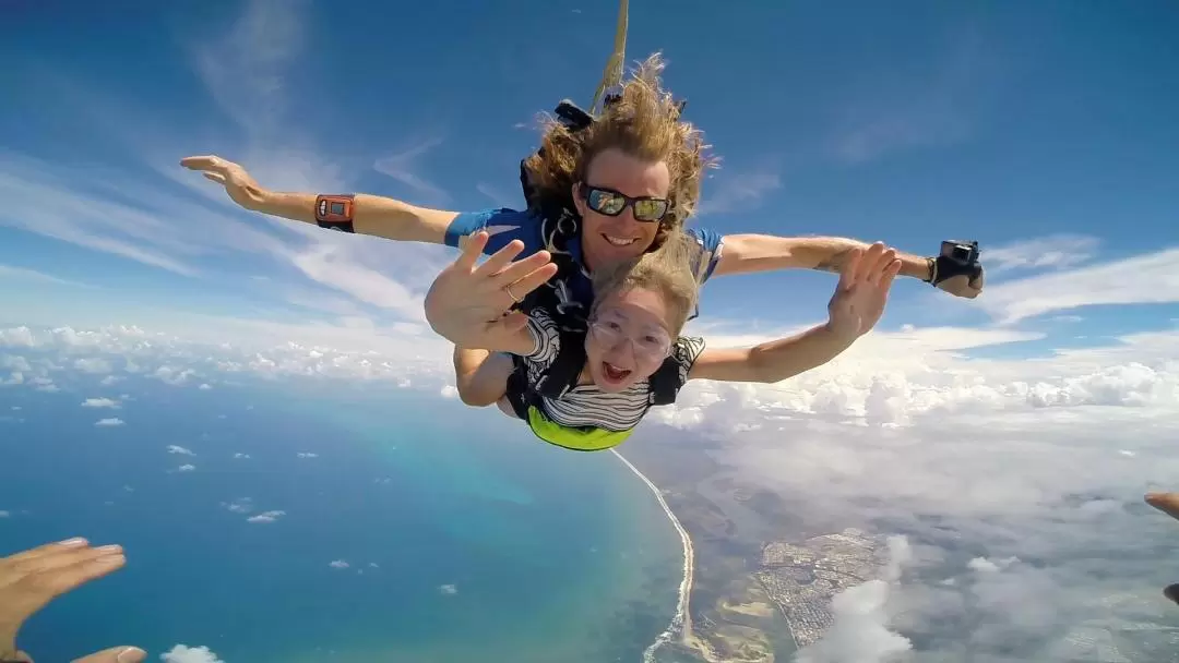 Sunshine Coast Tandem Skydive Experience