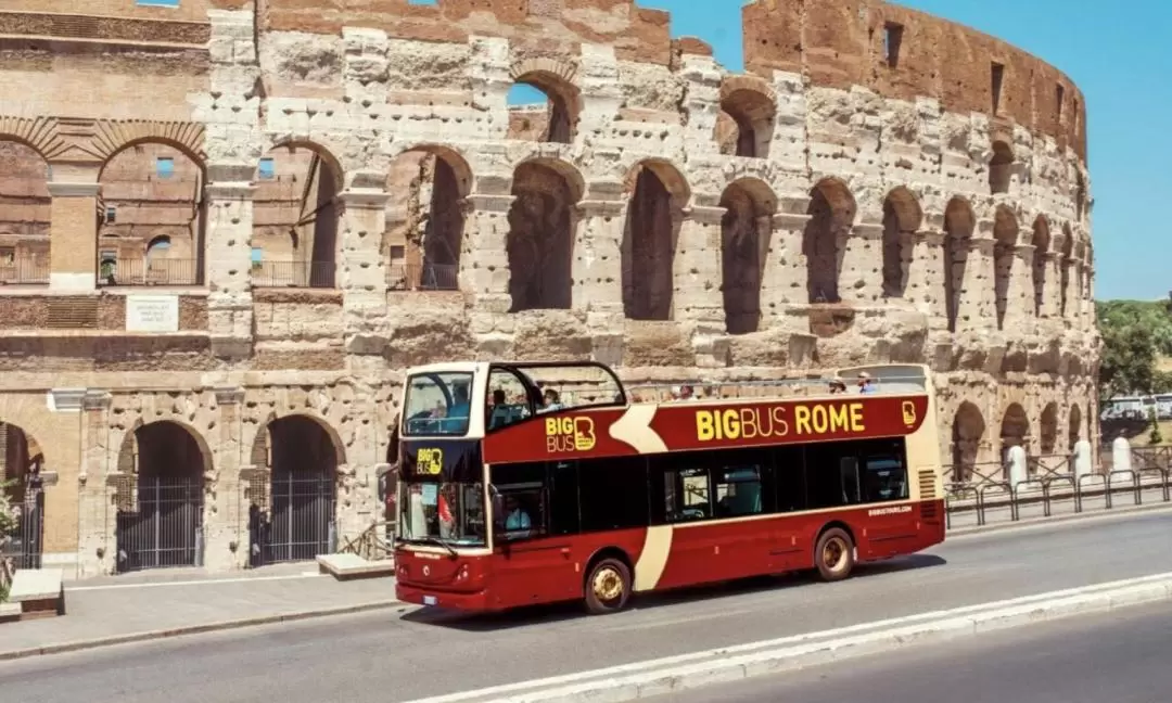 ローマ 乗り降り自由2階建てバスツアー
