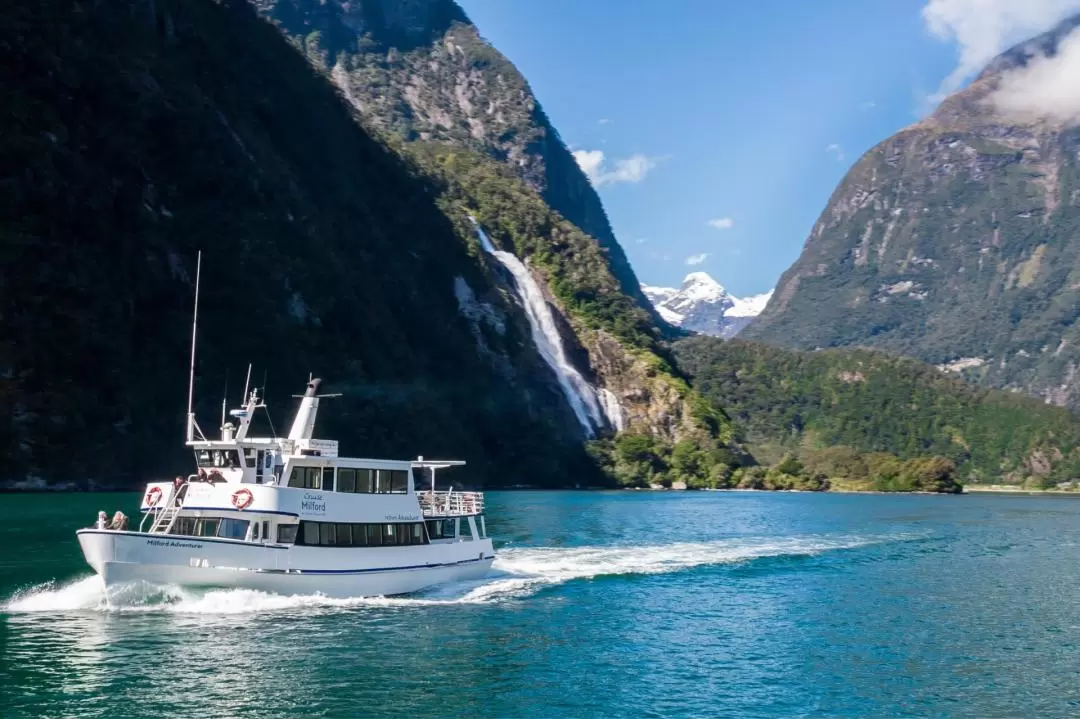 Milford Sound Cruise Day Tour from Queenstown or Te Anau