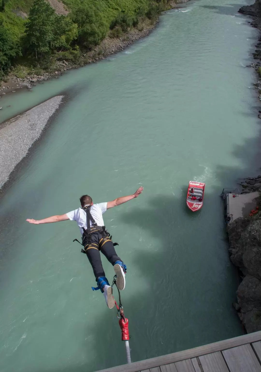 Bungy Jumping in Hanmer Springs