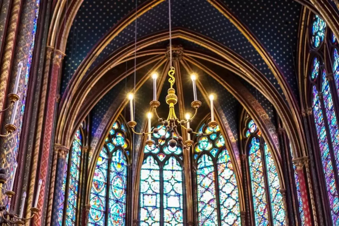 Paris: Sainte Chapelle Admission Tickets & Seine River Cruise