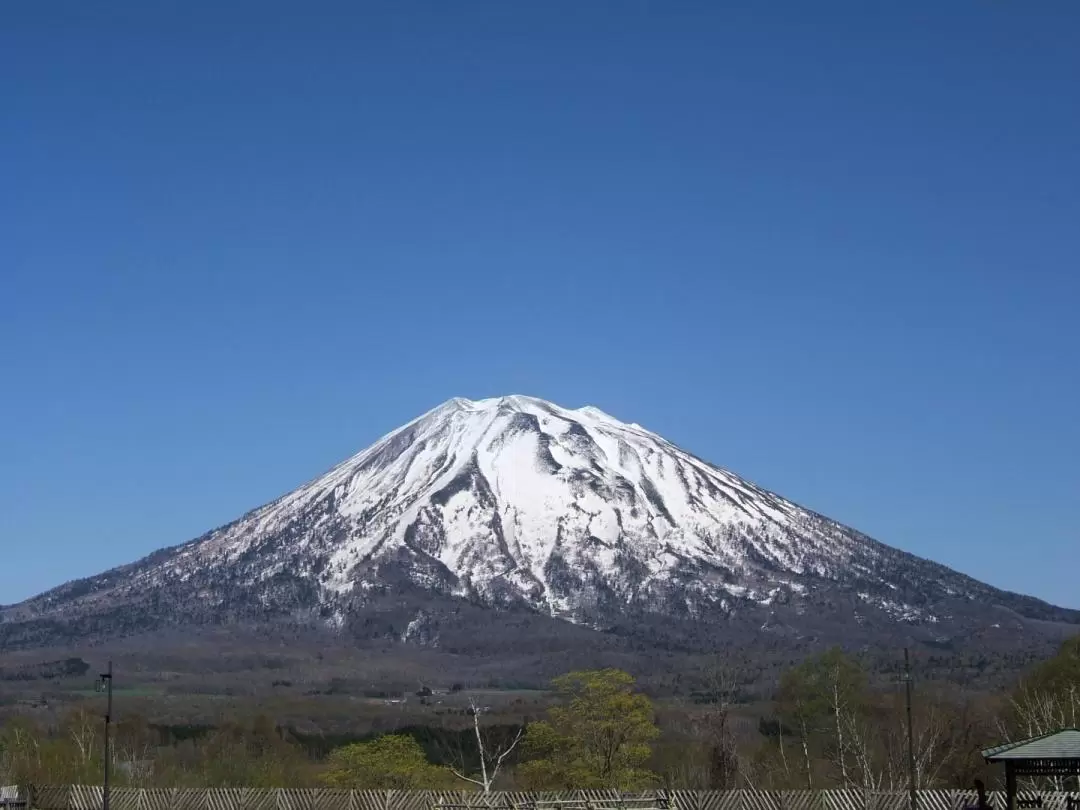 豊平峽＆定山溪＆洞爺湖＆昭和新山＆羊蹄山名水公園一日遊｜札幌出發