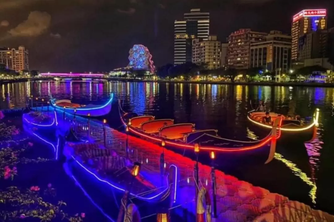 Kaohsiung｜Romantic Love Gondola｜Boat ticket