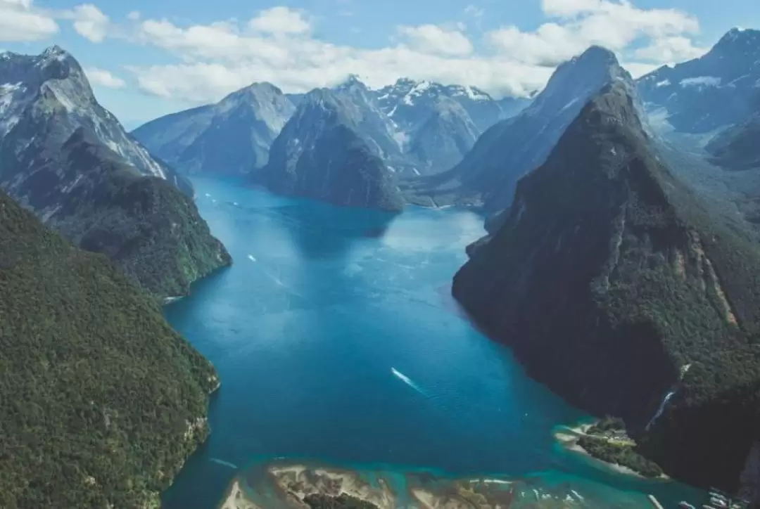 Milford Sound and the Glaciers by Over The Top Helicopters