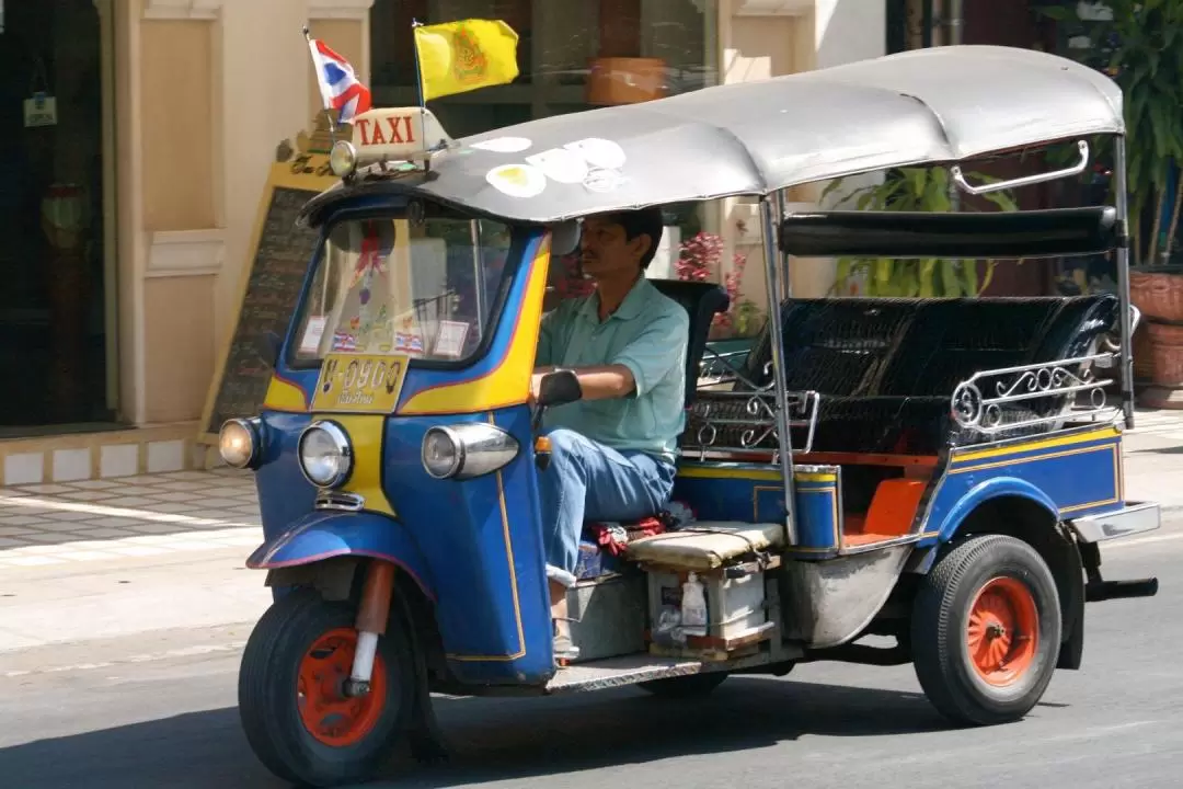 Chiang Mai City Half Day Tuk Tuk Tour 