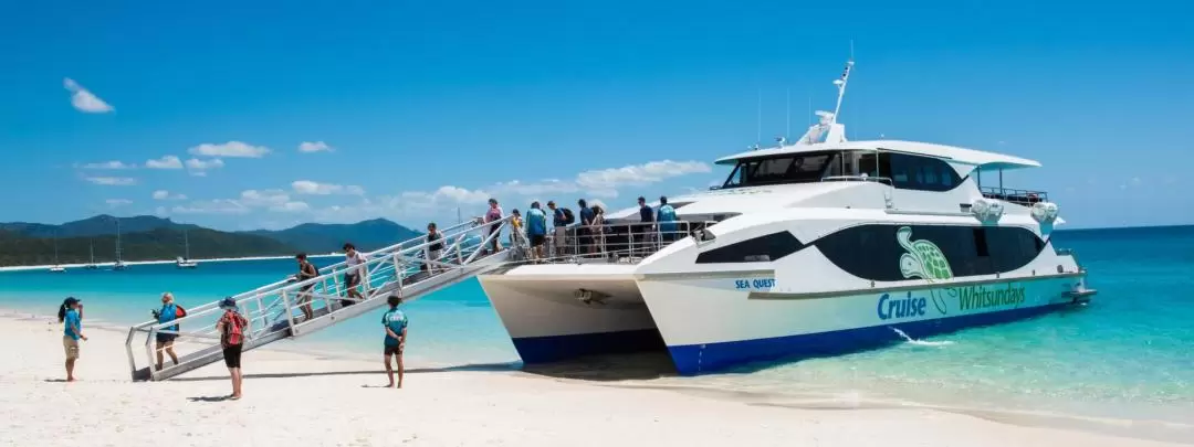 Whitehaven Beach and Hill Inlet Full Day Cruise 