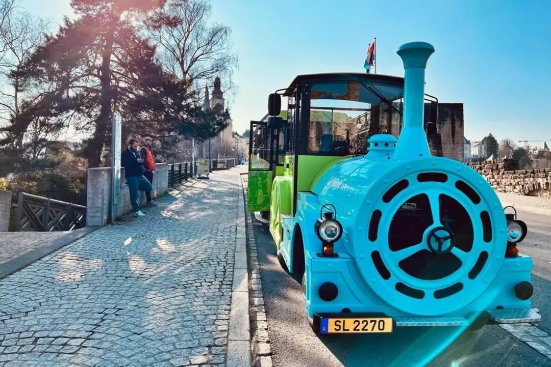 盧森堡老城區城市小火車