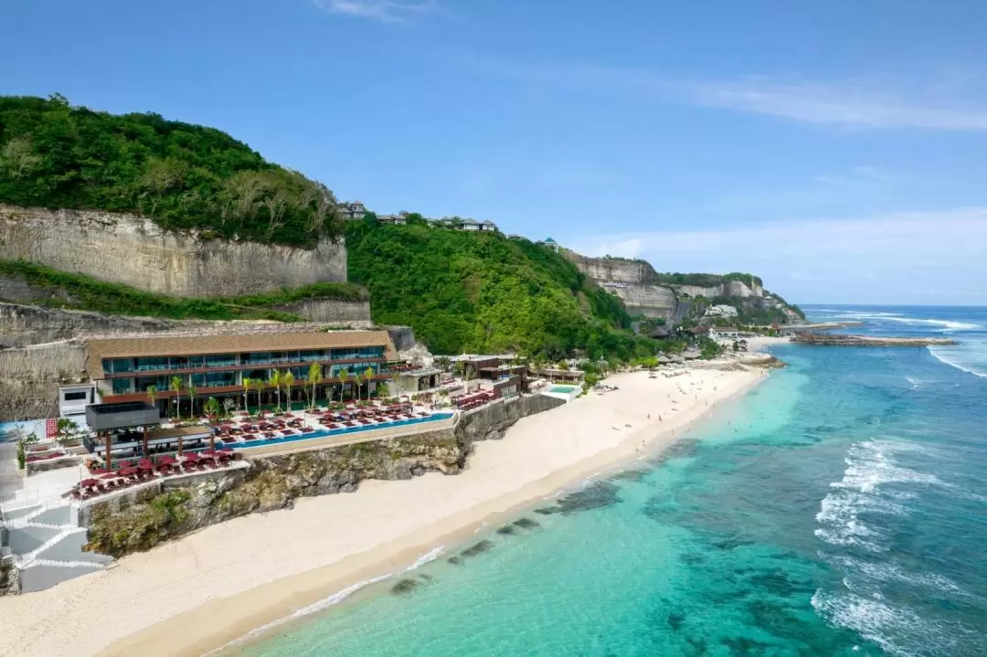 巴厘島烏幹沙白巖海灘（White Rock Beach）俱樂部通票