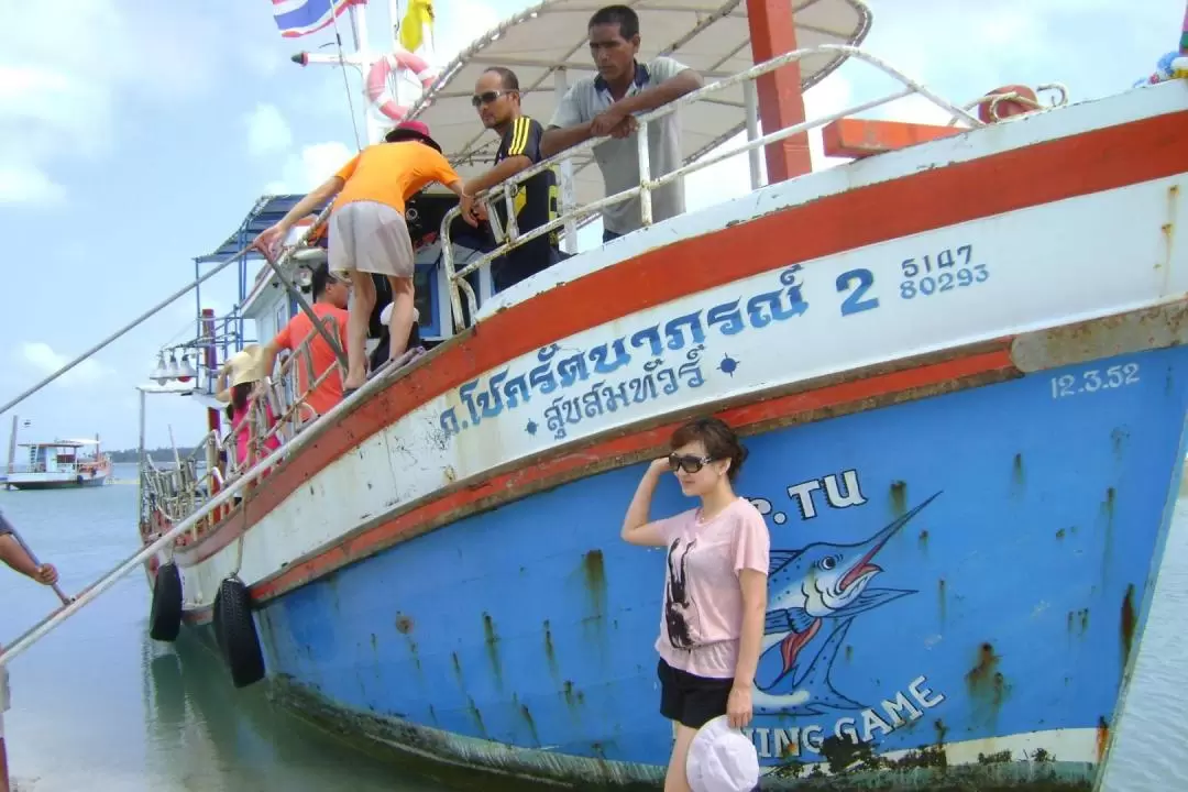 Mr. Tu Fishing Day Trip by Escort Boat from Koh Samui