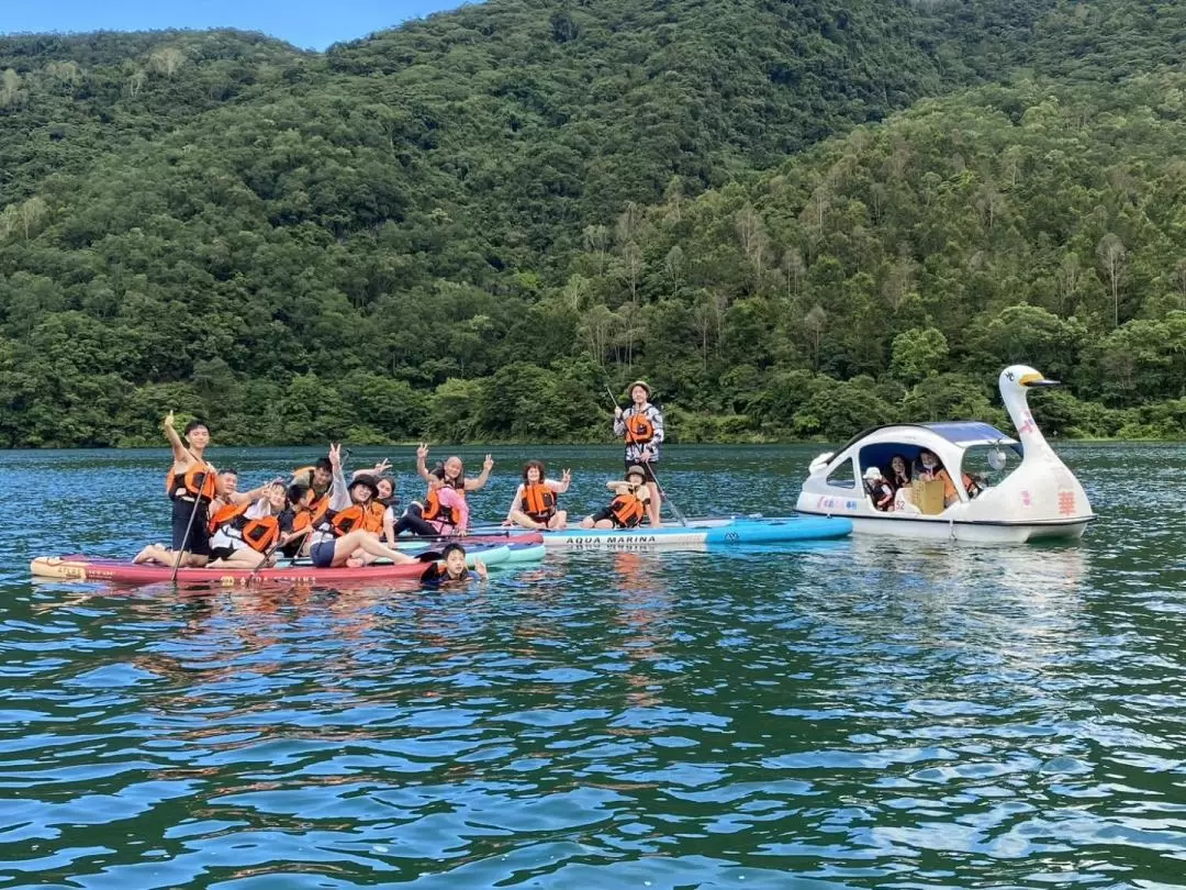 SUP Group Board Experience at Liyu Lake in Hualien