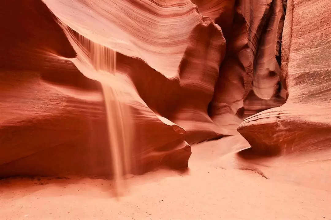 Antelope Canyon X Entry Ticket with Guided Tour