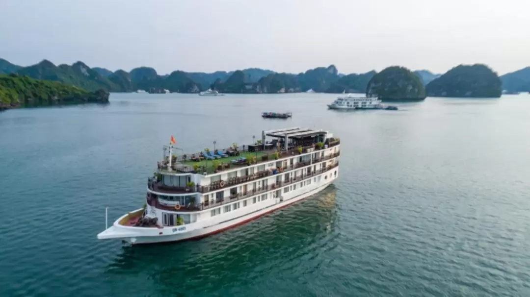 [Route 2] 2D1N Explore Halong Bay by 5 Stars Amanda Cruise