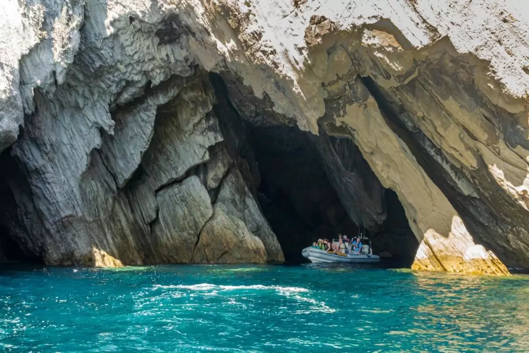 Cathedral Cove Ultimate Boat Tour in Whitianga from Waikato