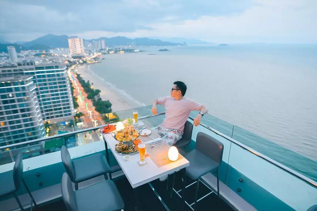 Seafood Tower in Altitude Rooftop Bar at Sheraton Nha Trang 