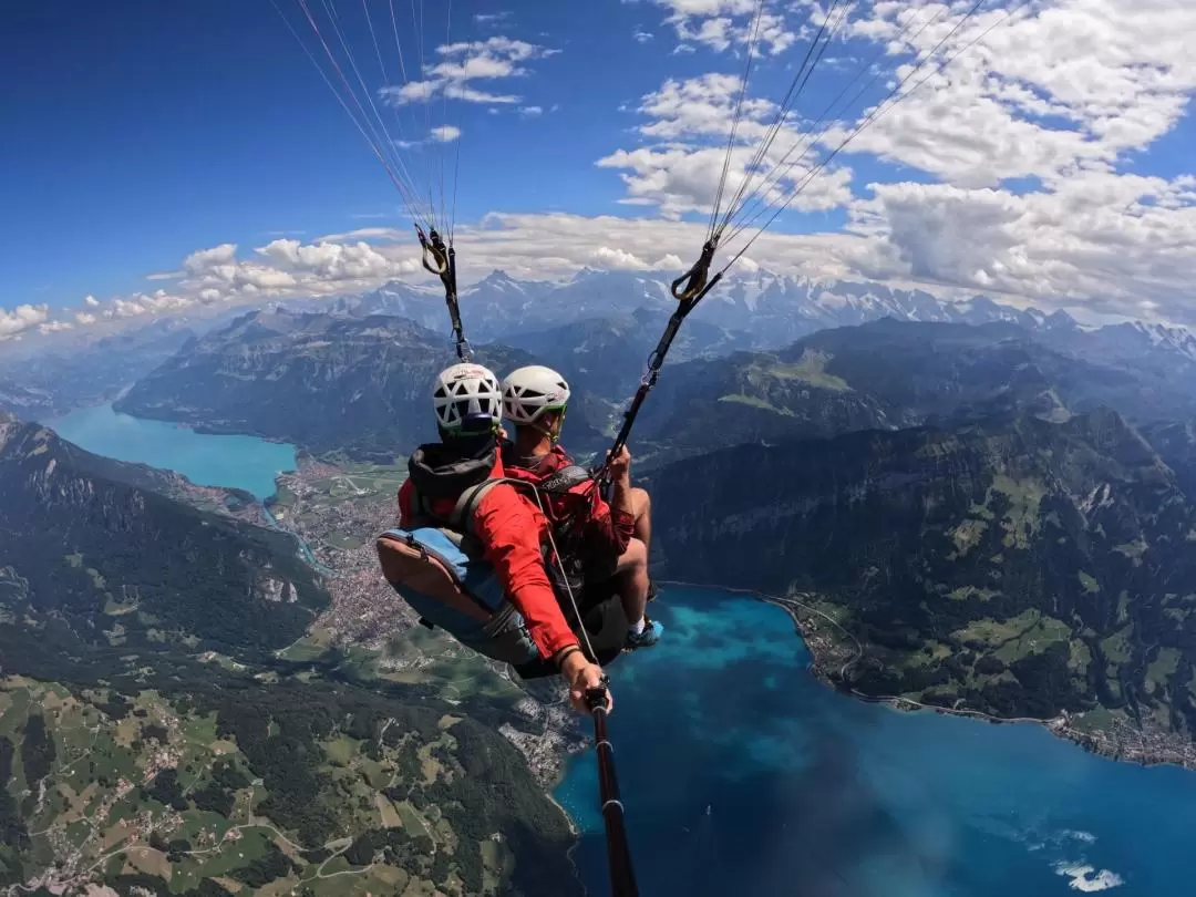 The Big Blue Tandem Paragliding Experience in Interlaken