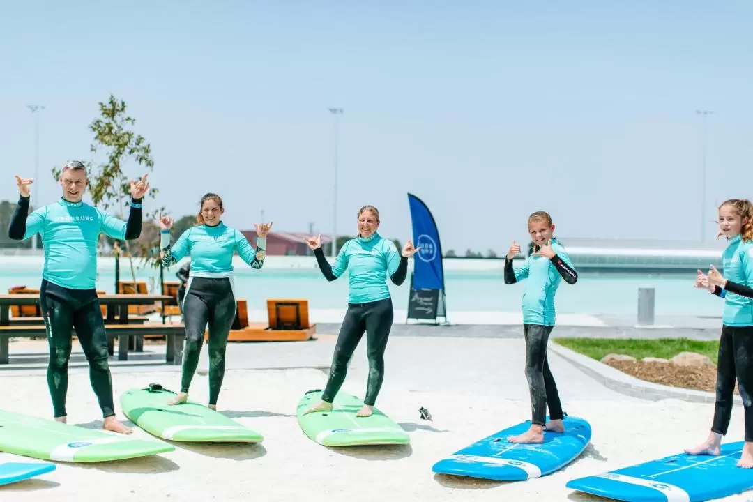 Beginner Surf Lesson at URBNSURF Melbourne	