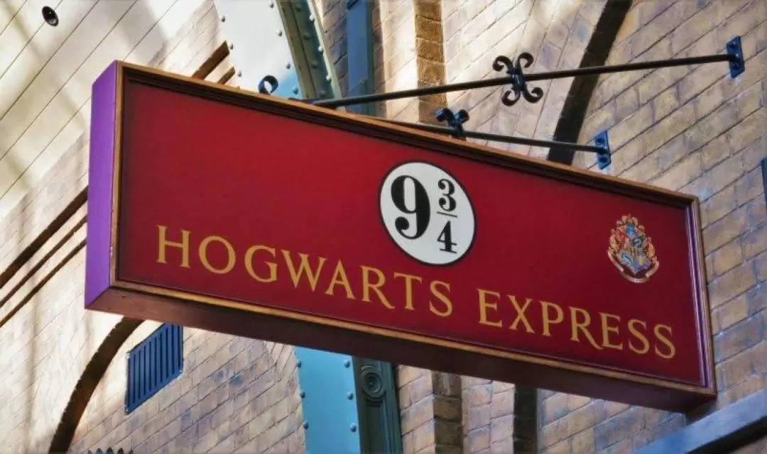 [Online Tour - United Kingdom] Explore Southwark and The City, View Harry Potter London Film Locations