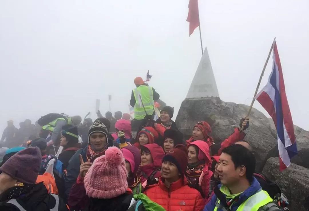 2天1夜 番西邦峰Fansipan Mountain露營徒步之旅（沙壩出發）